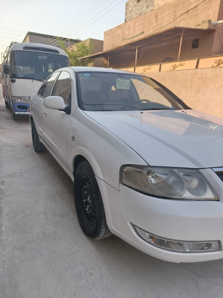 شباب متوفرة نيسان سني ٢٠١٢ مكينة و گير تخم تاير حدادية كفالة ورقم انگليزي راعيهة يريد تحويل السيارة ضربتهة بالداير الخلفي رايدهة ب ٨٠ وبيهة مجال شي بسيط مووجود فقط واتساب رقمي / *********** البصرة, العراق
