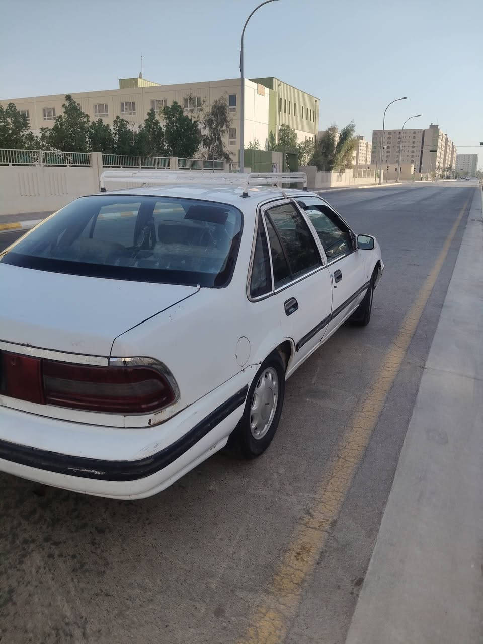 السلام عليكم. برنس. 94 بغداد بسمي  سنويه 31 هزه معابره سنه  كير. و مكينه.   خير من الله  لاتنقيص ولاتبخير.   مداور  ثاني يوم. تبريد عاطل   صبغته بلاديه.  بيه تلحيضات بسيطه   السعر 35  مكاني بغداد بسمايه  *********** ممتواجد. عل فيس.  ولا عل خاص.
