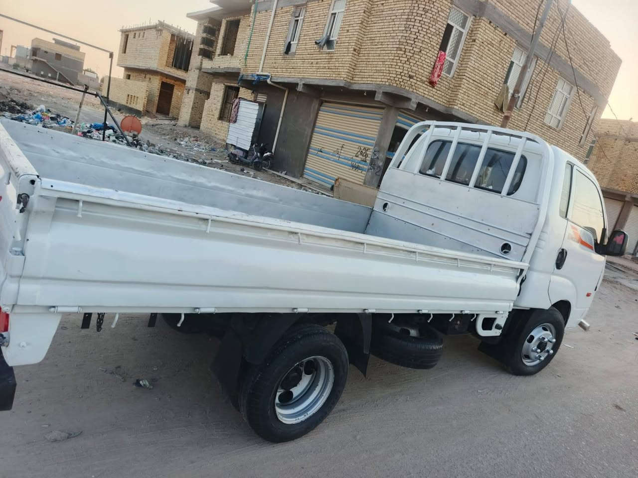 سلام عليكم كيه فحل البيع 2009 مسكر محور بم ونزل مكينه ضعيفه كير اكسن حداديه شاصي رقم شاصي كفاله تحويره 14 ستد 27 تخم تاير جديد سياره باسمي مداور ثاني يوم رقم انجليزي مكان السيارة ناصريه مركز السعر 83لاستفسار ***********
