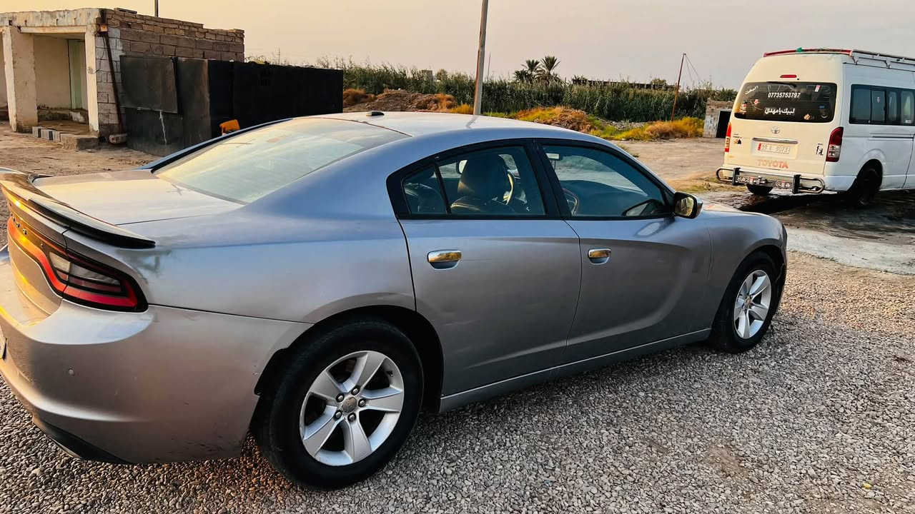 سلام عليكم سيارة جارجر للبيع موديل 2016 مواصفات معروفه sxt بيها شفات بقيه معروفه داخل كلين بيها ضربه خفيفه جاملغ امامي شويه تعديل بيها وهلال خلفي تاير طاك 
سنويه ٢٠٢٨ سعر ١٧٥وبيه مجال استفسار اتصل ***********

نص مكتوب في الصور:
- @oi21x