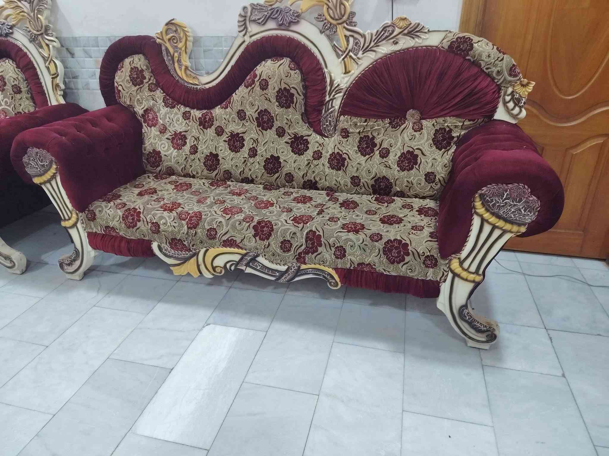 السلام عليكم
عندي ٣ تخامه نظيفات بدون كسر او تصليح
مكاني ديوانيه حي الجامعه ***********
