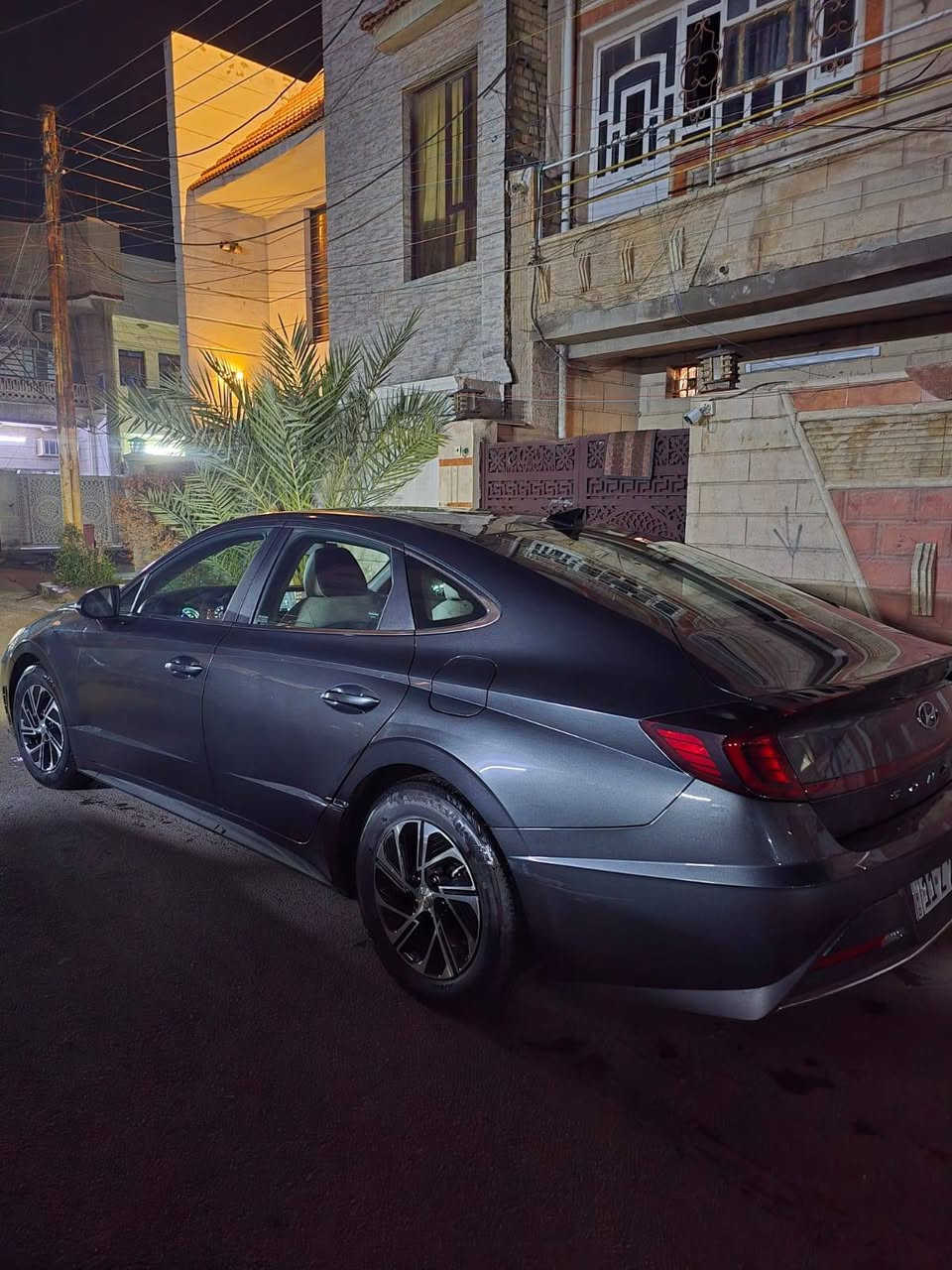 🚗 للبيع: هيونداي سوناتا هايبرد 2023

🔹 الموديل: 2023
🔹 الفئة: Blue هايبرد
🔹 اللون: سيلفر
🔹 الوارد: أمريكي 🇺🇸
🔹 الممشى: 86,000 كم
🔹 الموقع: بغداد
🔹 المالك: صاحب السيارة مباشرة

✅ السيارة بحالة جيدة
✅ الهايبرد والمحرك والقير يعملون بصورة جيدة
⚠️ توجد آثار بسيطة من ضربات البَرَد على القمارة/السقف، وهي ظاهرة بشكل خفيف.
❌ لا توجد أضرار كبيرة.

💰 السعر: 24,500,000 دينار قابل للتفاوض بالمعقول

📞 للاستفسار والتواصل:
***********

للجادين فقط، والمعاينة في بغداد. الفارس, صلاح الدين
