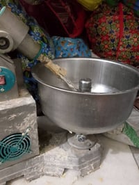 عجانة • ٨ كيلو • شبه جديدة