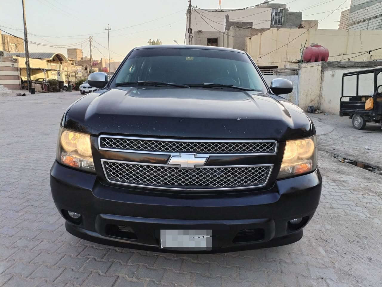السلام عليكم تاهو ادوات مكفوله من الكص موديل 2010 فول واحد علئ واحد متومة رقم اربيل الدولي طبق الأصل جاهزة من كولشي تبريد ثلج بيع مراوس السعر 55 بيه مجال  بس لا تعبني فدوة اتصال ***********
