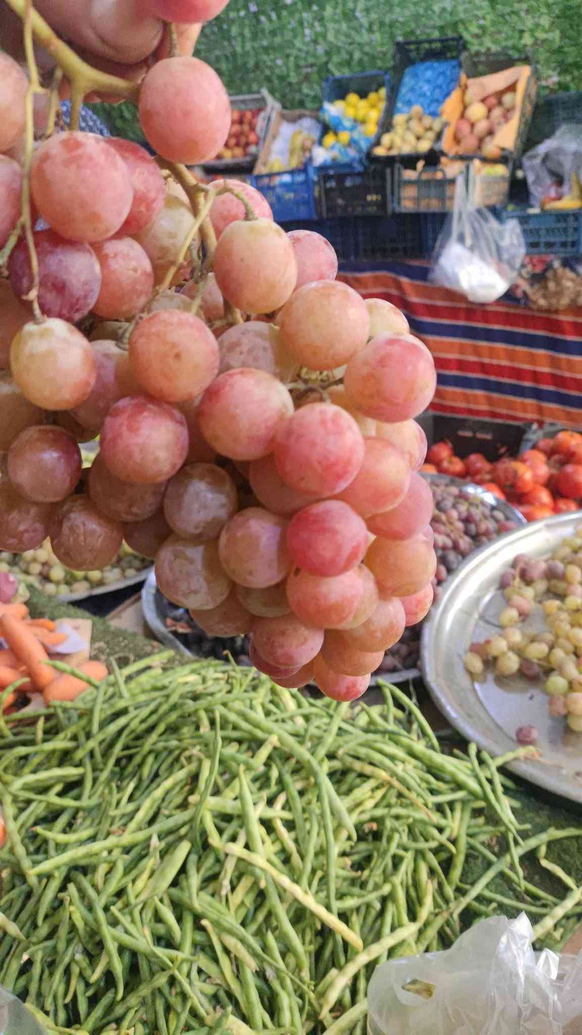 خضرة طازجة • فواكه موسمية • توصيل لحد الباب