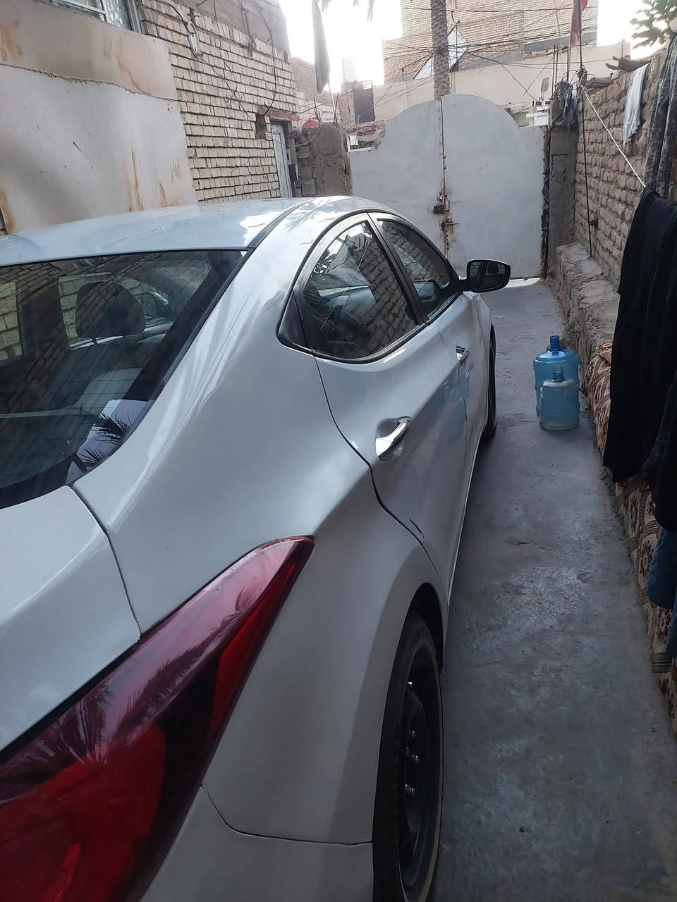 النترا موديل ١٤ خليجي مصبوغه عام اثر حادث جاملغ خلفي مكينه وكير وحداديه وتبريد جاهزات مكينه ١٨٠٠ تفاصيل كثر للاتصال 
***********
السعر 82 بيهه مجال كلش بسيط
كربلاء الامن الداخلي
