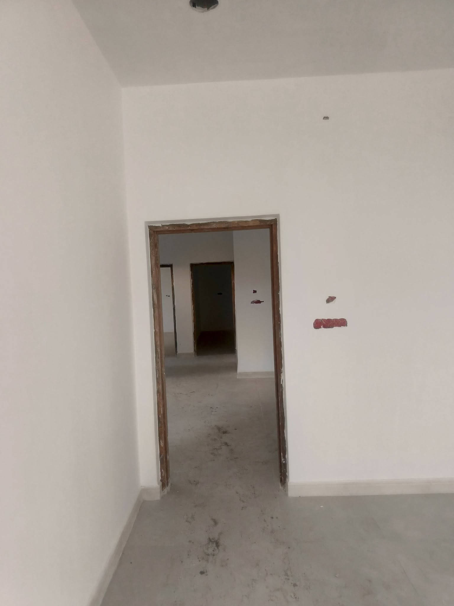 السلام عليكم خلفه بورك  متفرغ حاليآ شغل درجه اولى شغل هندسي  شرط الشرط بليوميه متر مكطوعه ***********
