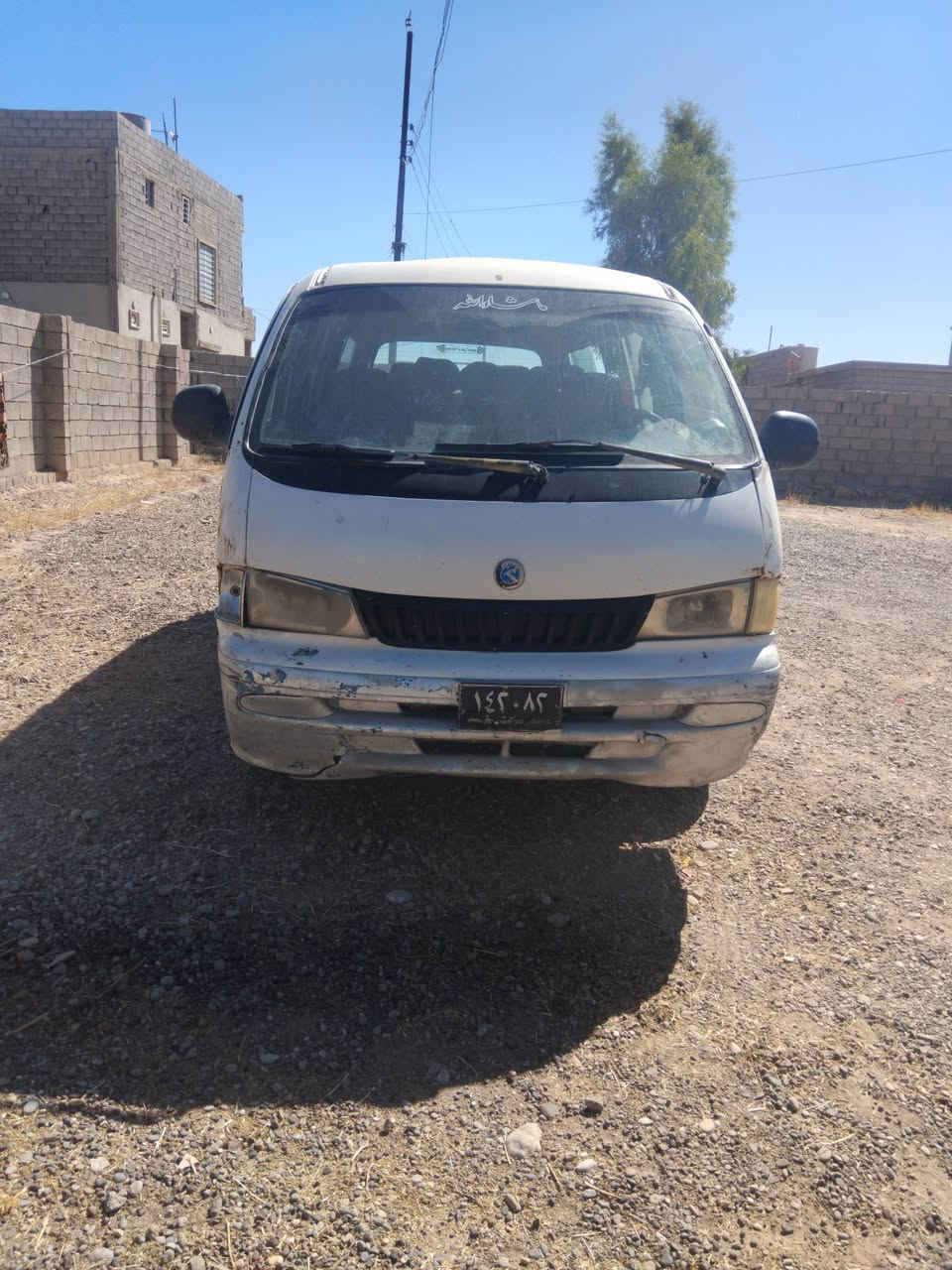 كيا بريجو موديل 96 السعر  18 وبيه مجال *********** مكان جنوب الموصل 
تفاصيل السيارة...
-محرك وكير شرط 
-بطارية جديد 
-كهربائي شغال 
-صدر تعبان
-رقمه فحص بغداد  .صاحبها مامدوله بيه وكاله بالموصل
