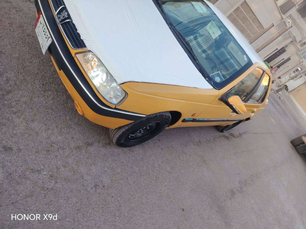 سلام عليكم بيجو لميس موديل 2013 رقم بغداد مصفره هيئه غرمات مكينه وكير مكفولات لا تبخير ولا صوت خير من الله صدر امامي خلفي جديد تخم تاير جديد مدوشمه كاعيه جلد سياره مكفوله مابيه صبغ ولا ضربه سياره حلوه و كاعده وهاي صوره كدامك مال اليوم شوفهن و قتنع وتصل وبيك خير ودلل سعره 25 وبيه مجال بسيط اليحب يتصل *********** مكاني بغداد العبيدي قرب البانزين خانه مال عبيدي
