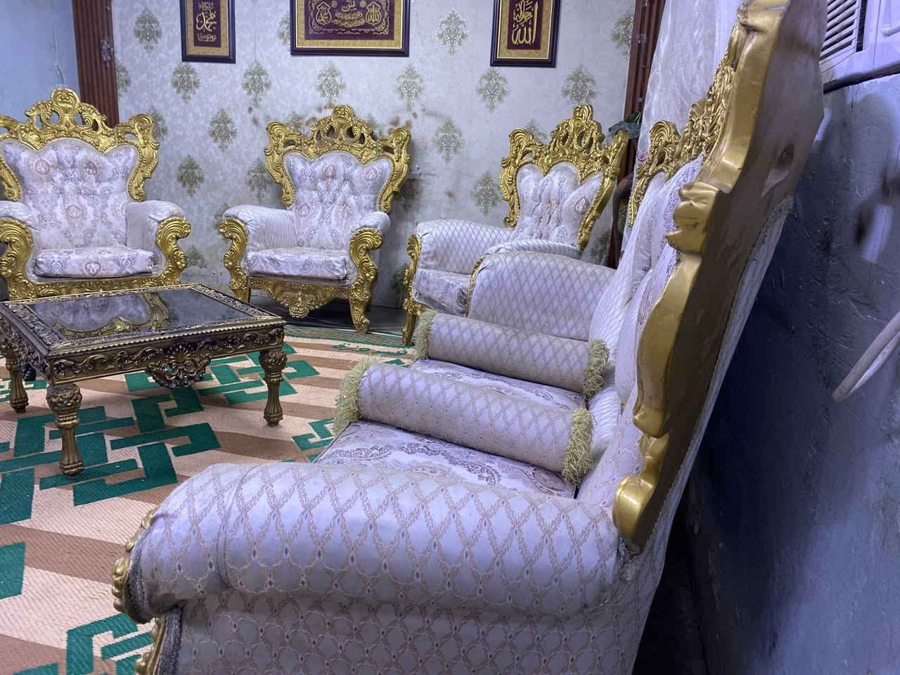 السلام عليكم تخم زان مصري 9 مقاعد اي ضرار مابي السعر 450 وبي مجال المكان بغداد الكاضميه الاتصال ***********
