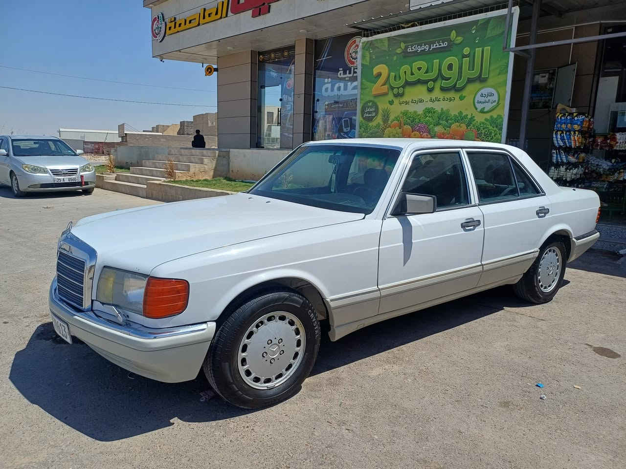 للبيع جامبو 300 محرك بلاد
موديل 90 رقم بغداد دولي بأسمي
 مصبوغه عام جماليه
تبريد ثلج
سلايت 
سنترلوك
كشن كهرباء
اريل كهرباء
تخم تاير جديد
السعر 88
العنوان / تكريت
***********
***********

