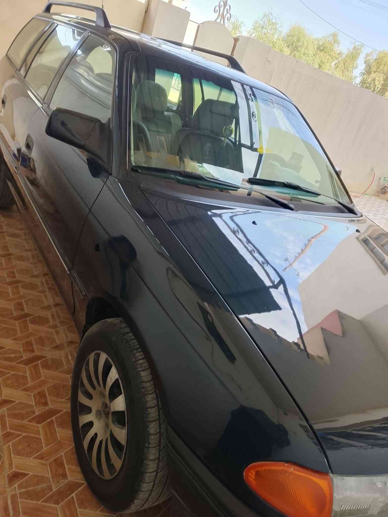 السلام عليكم  حجم 18 السعر 50 ويا مجال***********.. . ***********

