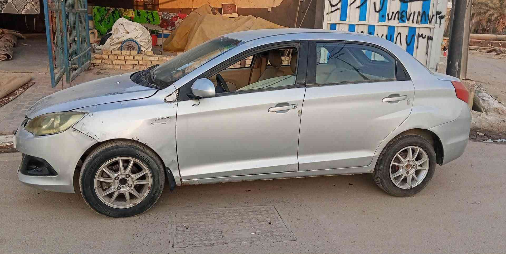 سلام عليكم شباب سيارة جاهز مكين خير من الله حداديه جديده تخم تاير جديد جاهزه سعرها 23 و مجال للشراي مكاني نجف ابو صخير هذا رقمي والشراي يتصل***********
