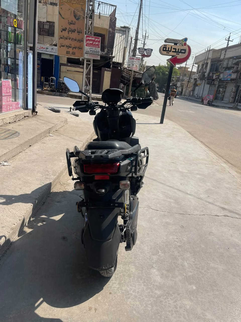 دراجة اباتشي ملف ٣٠٠٠ دراجه حييييل نضيفه  بطارياتها ليثيوم مسويها ب٧٠٠ الف سرعتها ١٢٠ حقيقيي كهربائيات كلهااا شغاله جيب وياك مصلح وتعال افحصها قبل لتاخذها دراجه متصرف عليها ربع بغداد المنصور قرب ساحه اللقاء السعر مليون ومية ١١٠٠ الف ***********
