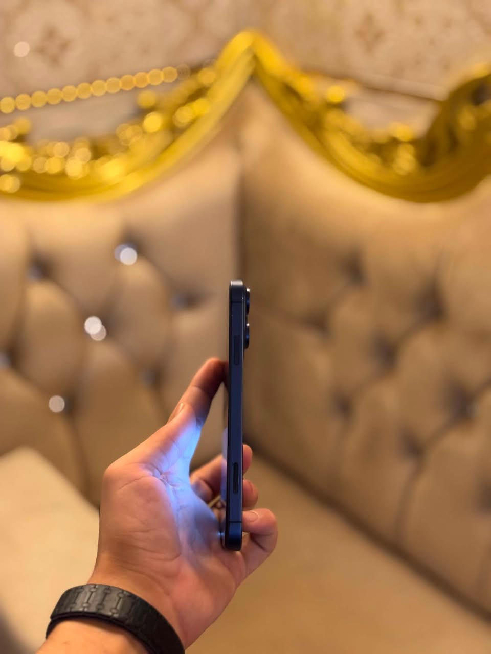 سلام عليكم. اكس ار(Xr)
محور17برو كلشي 
جهاز ذاكره 64
بطاريه 80 
مبدل شاشه فقط
فيس ايدي يشتغل بس يعلك
سعر 165
***********
موجود وتساب وتصال
