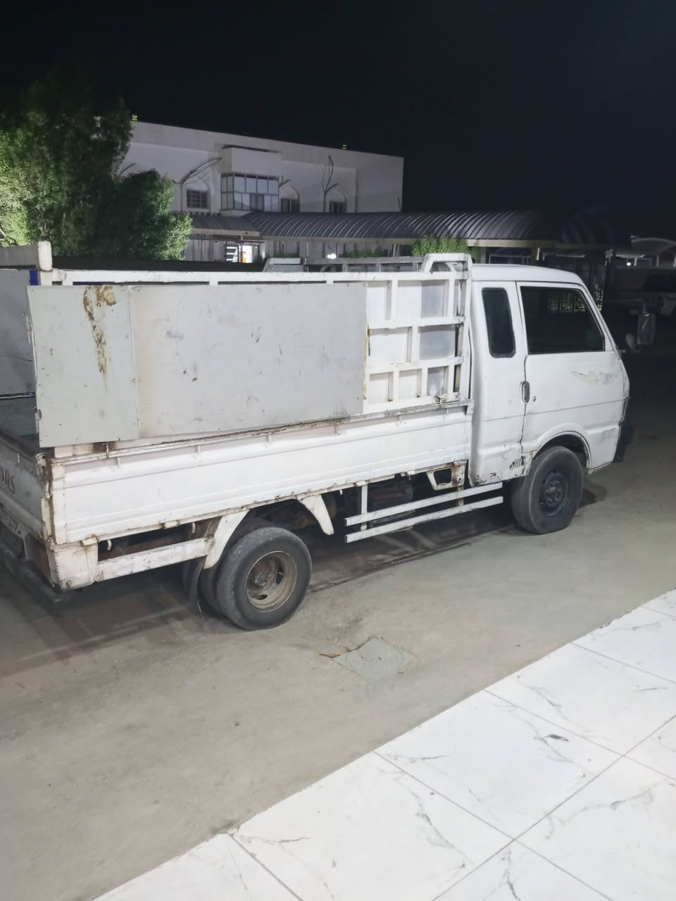 السلام عليكم كيا 93 رقم نجف دولي سنويه ال29مكاني بابل الشوملي 6جنكال مكينه كير خير من الله مالكها جيراني كاتبك وياه السعر 48وبيه مجال متواجد على الخاص رقمي ***********

