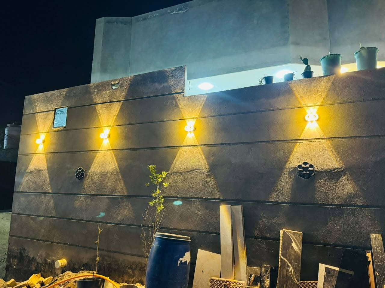 السلام عليكم
تم بعون لله تشطيب. بيت. احد. الاخوه. شغل. درجه اولى. حسب طلب المهندس. صاحب. البيت . نضام بوري.  وتتميز الورشه. بارخص. الأسعار. وعمل. مستمر.سعر نقطه. البوري ب٤٠٠٠
السمنز ب٣٠٠٠
الكل. نقطه وحده. كلوب. مروحه. سويج. سبلت. سويج سخان. جوزه. الكل. نقطه وحده.
يتضمن. العمل.
الاناره.
الكامرات
الانترنت.
الخط الرئيسي
السبلات
التقطير.
اخوكم ابو علي ***********
