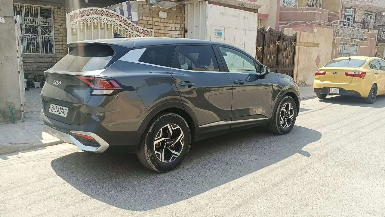 كيا سبورتج موديل ٢٣
بسمي سياره
مكاني بغداد   سعر 160 بيع مستعجل
***********

نص مكتوب في الصور:
- 2023 KIA Sport...
- bid.cars
- 5 / 14