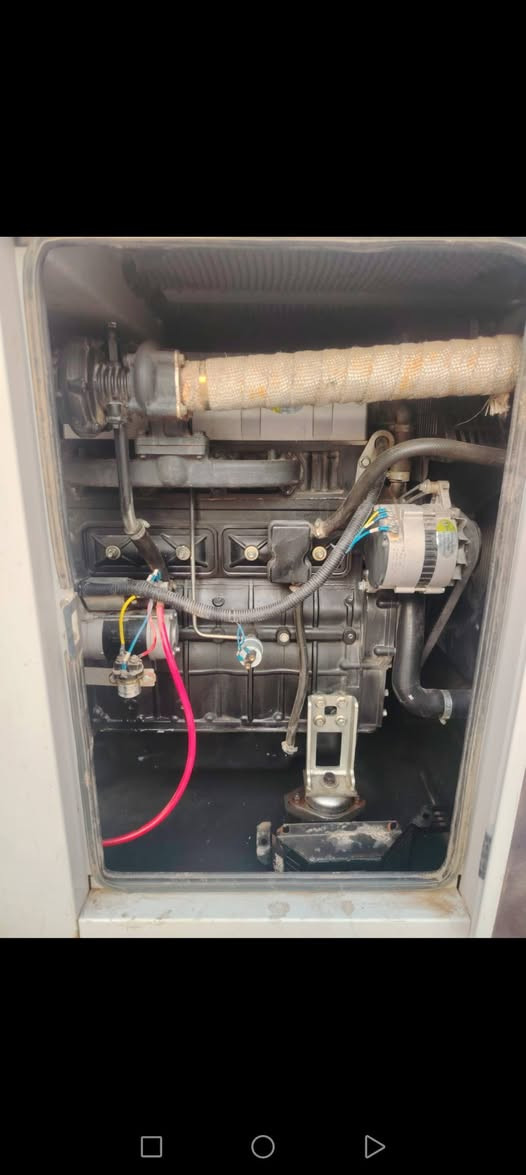 ​نوع المولدة: ماجيك باور (صيني) - مستعملة وبحالة جيدة.
السعة: 50 كيفي (50 kVA).
​الموقع: البصرة - الزبير.
​للتواصل كرار ***********
