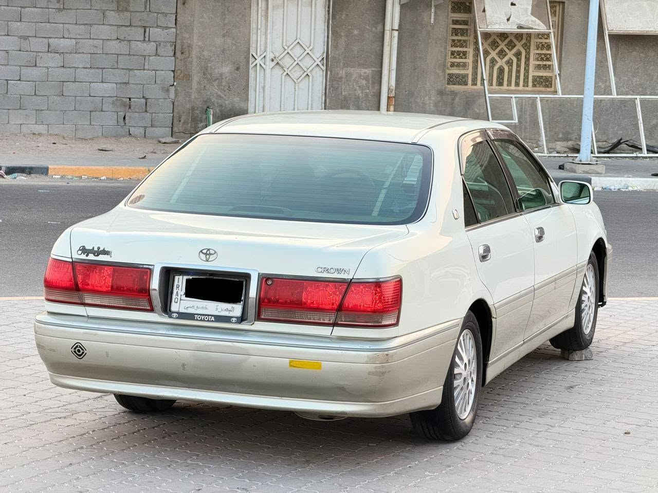 اسلام عليكم سياراه ملكه موديل 2000 الرقم البصره تحويل مباشر والسياراه جديده كلش كفاله من الكص والضربه والصبغ فقط (( نقل شغل مضبوط )) السياراه 3 دكم كرستال اصل برده خليفه كير ومكينه ديفور الجبير كرتون حداد ميه بل ميه دواخل كرتون تبريد ثلج كهربيات كله شغاله تخم تاير ويلكب جديده والسياراه جاهزاء مجهزاء السعر  80  بيه مجال العنوان البصره التصال *********** تصال عله الرقم وتدلل
