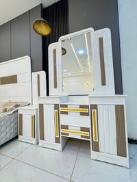 غرف نجاره عراقيه • ٨ قطع • سرير ٢٠٠×١٦٠