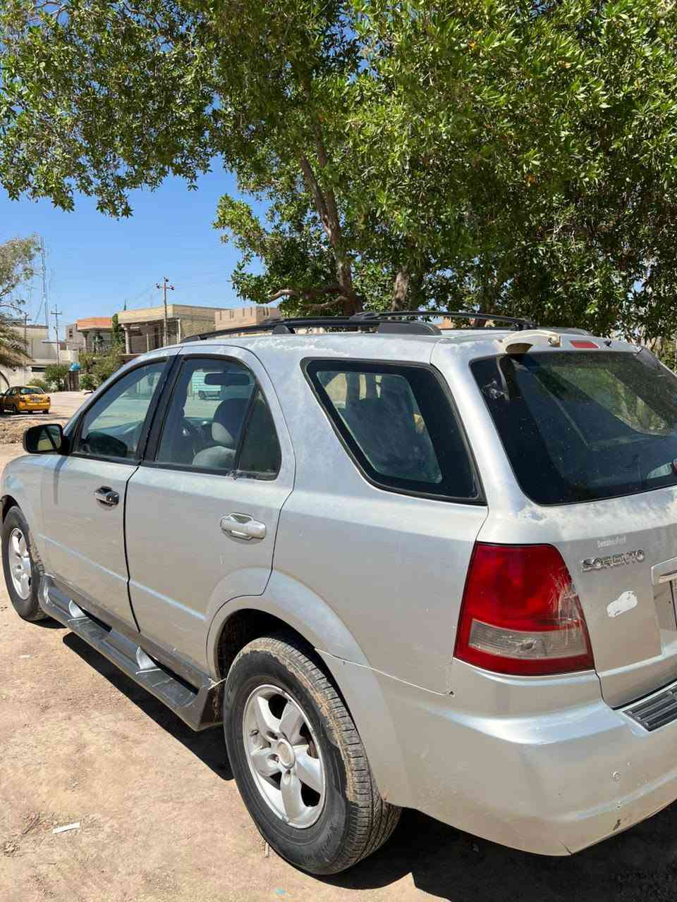 السلام عليكم كيا سورنتو ٢٠٠٦ بغداد محرك ٦ سلندرالسعر ٧٥ وبيها مجال للإستفسار ***********
