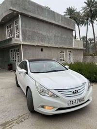 للبيع موديل ٢٠١٢ خليجيه فول الفول كفاله عامه من الضربه فقط بيهه كم تكح...