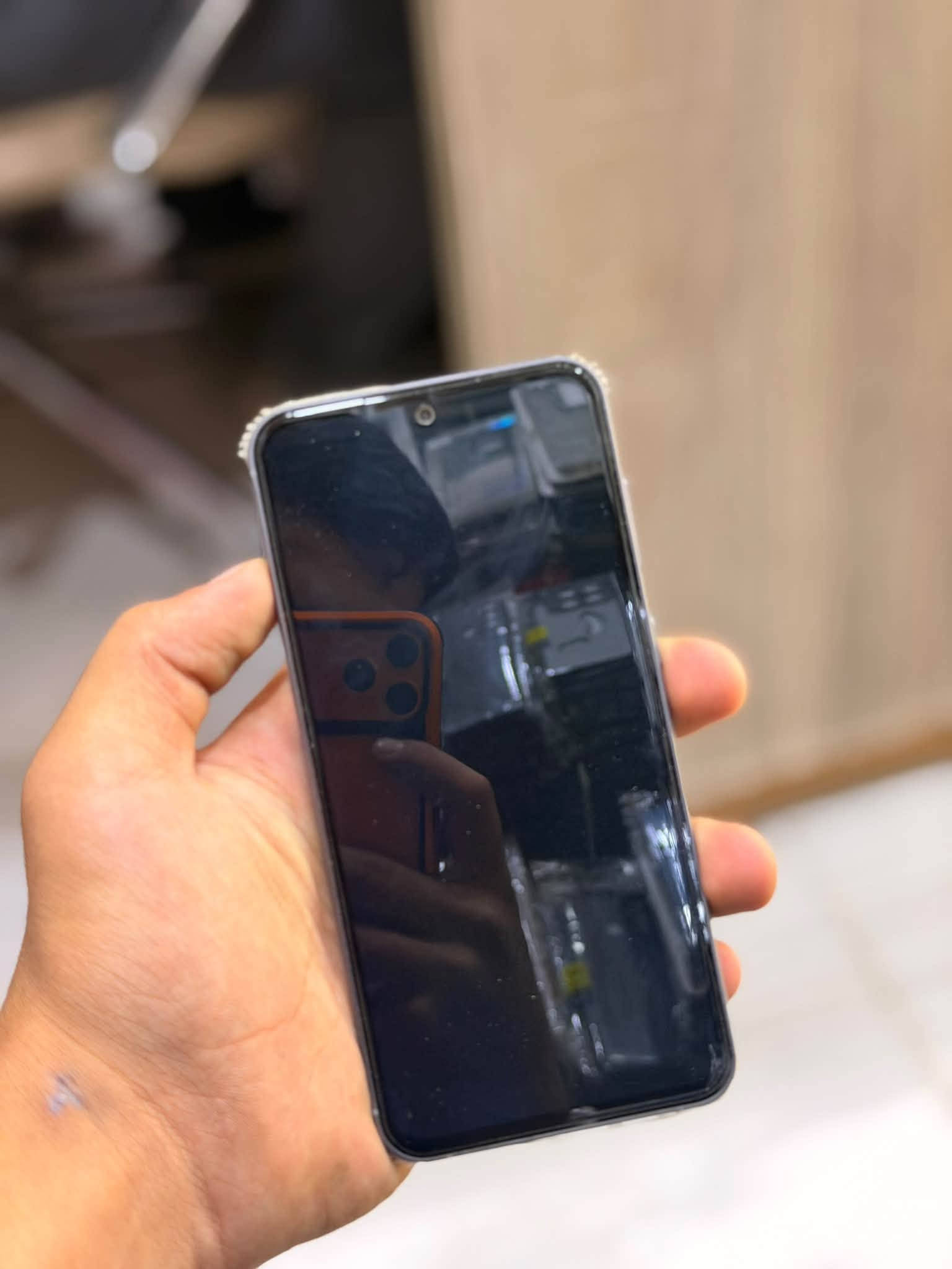 📱 S23 Ultra للبيع 🔥

✨ نضيف جدًا، أخو الجديد
📦 بعده بجيسه
💾 ذاكرة 256GB
❌ بدون ملحقات
🛡️ جهاز مكفول للفحص والضمان
💰 السعر: 550 ألف
🤏 بي مجال بسيط

📍 العنوان: النجف
📲 ***********
💬 فقط واتساب
