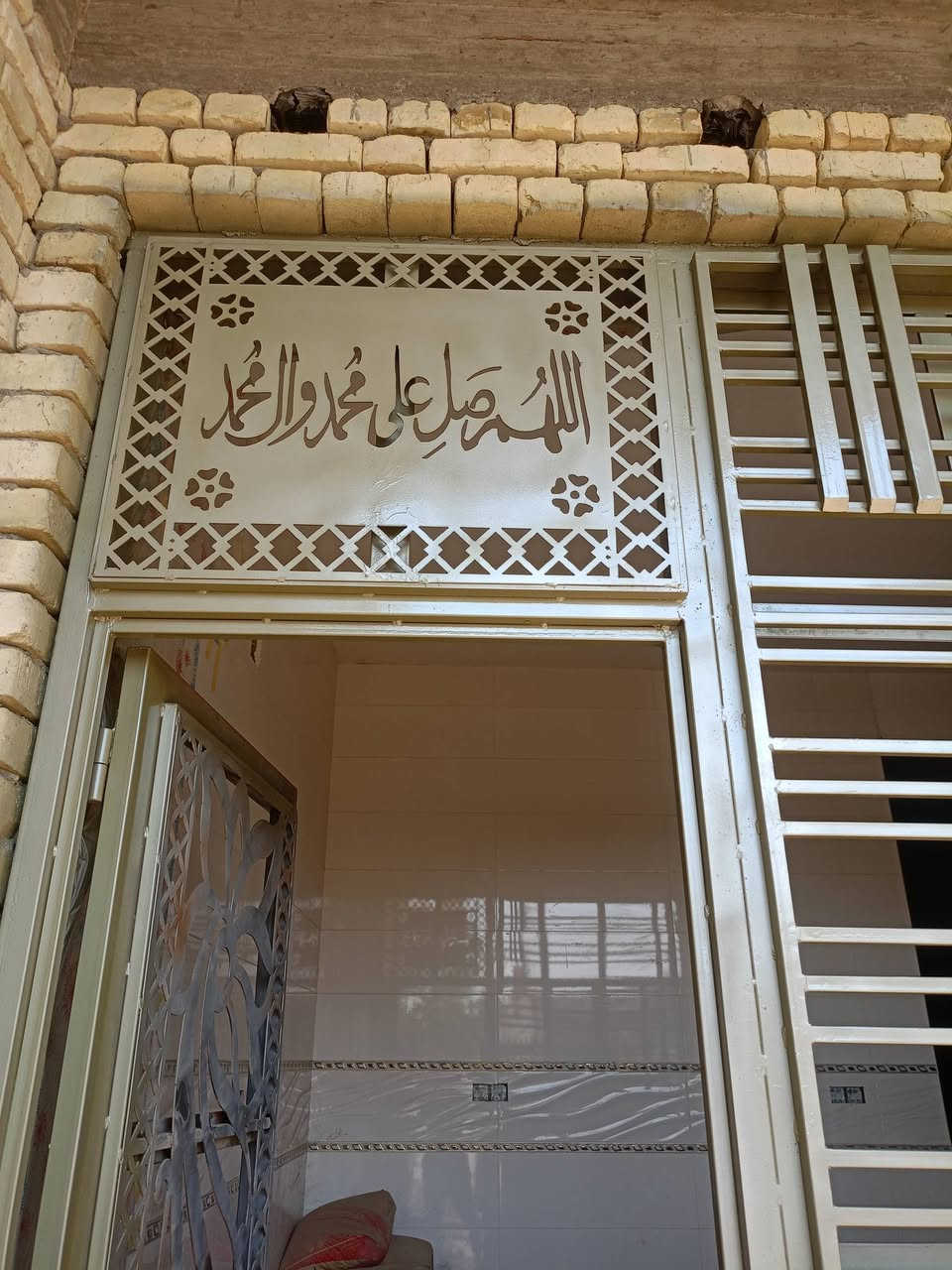 سلام عليكم
صباغ متفرغ حالياً :

عملي كافه ديكورات الداخليه والخارجية 

 والاصباغ الحديد وتنضيف كافه انواعها

مع كادر متخصص بلعمل علماً اشتغل داخل وخارج العمارة 

للستفسار وتواصل 

***********

***********

.

.

.

.

.

.

.

.

..

.@الكل
