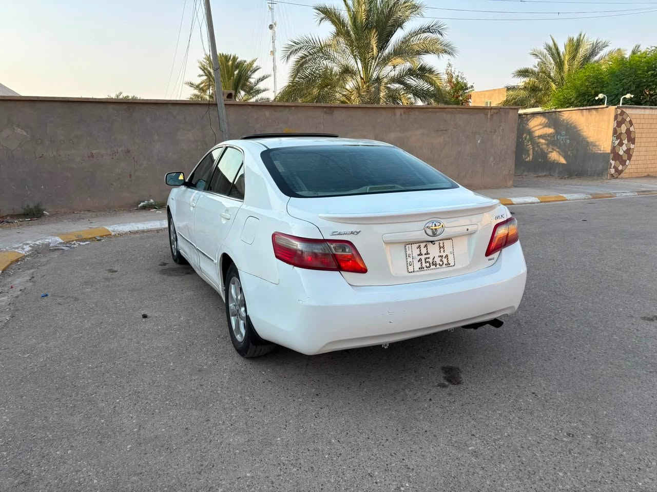 السلام عليكم
كامري للبيع 
موديل ٢٠٠٨خليحي 
فئه GLx فول مواصفات 
السيارة جاهزه بدون أي نقص 
كير محرك صدر تبريد كله جاهز
مكينه مامفتوحه 
عداد السياره ٢٢٠حقيقي 
السياره بيها صبغ مكانين بدون أي دواخل ماشر عليهم بالصور 
رقم بغداد الجديد 
السعر ٩٨وبي مجال للشراي 
للاستفسار ***********
