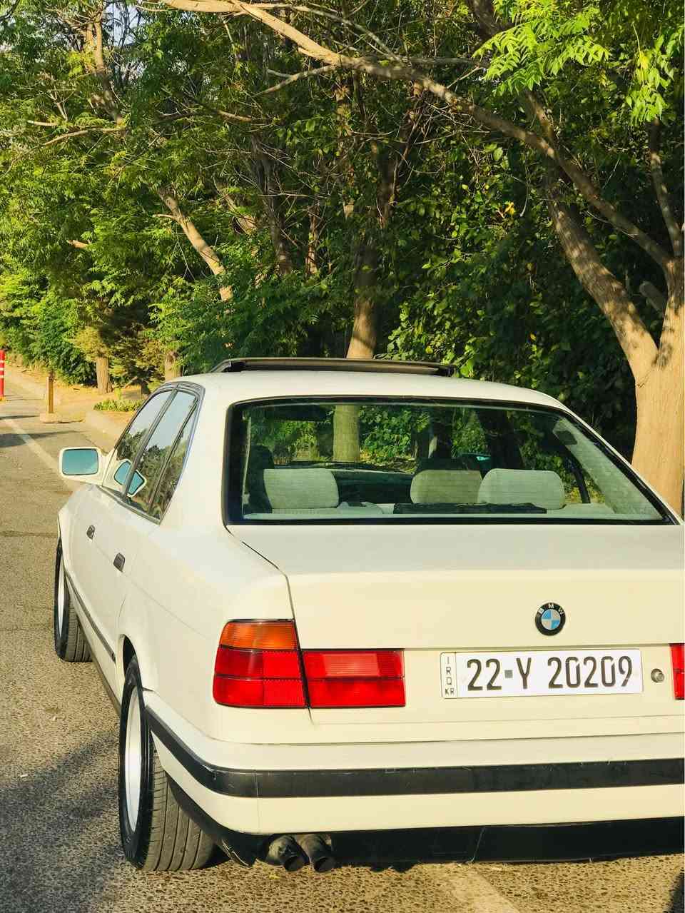 Bmw 1990
‏ما أبي أي شيء بلادي525i 
توماتيك  *********** أربيل, العراق
