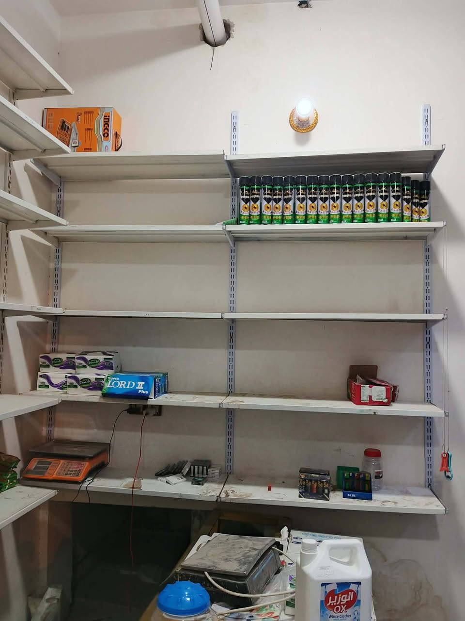 السلام عليكم..
للبيع رفوف..السعر 300 العنوان  فلوجه حي الشهداء قرب جامع شيخ مكي للاستفسار اكثر على الرقم  *********** 
ممنوع الخاص رجاءا
