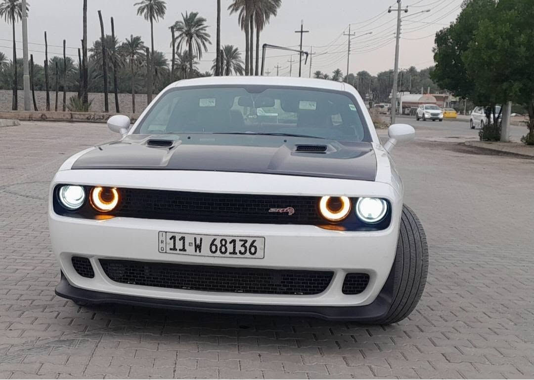 وحش الشارع دوج جالنجر موديل  ١١ مكينه  3600/ 6 سلندر للبيع اومراوس بفورد بيكب F150

نص مكتوب في الصور:
- دوج جالشجر للبيع موديل ١١ بيه قطع صبغ مثل موضح بلسونر بدون دواخل بس البليت شوف العين محرك كير تبريد قطتين مكفول ويل تو سايز دواخله نظيفه تايرات نظيفه صدر زين هزه جديده يوم ٢٣/ ٦ سويته سنويه جديده الحد ٢٠٣١ يعني التحويل ميكلف شي بسيط مكاني ديالى خانقين أو اتواجد ابغداد السعر ١١٠ و بيه مجال الاتصال ***********