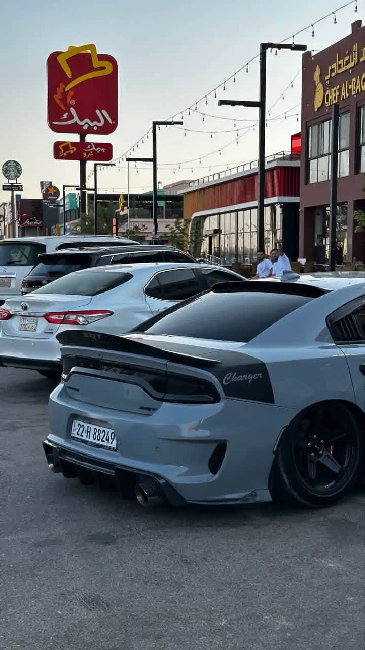 جارجر GT سوبر تراك باك 2022 رقم اربيل باسمي
نظافة فول وشرط احلى من الصور بيها جاملغين صبغ وربع البوند سعر 235 وبيها مجال مكاني الموصل 
***********

نص مكتوب في الصور:
- Dodge Charger Gt 2022 Light Blue 3.6L vin: 2C3CDXHG2NH176857 000-35845837-02/10/2023-IAA Inc. BidFax.info Final bid: $21200 Auction: IAAI SOLD Lot number: 35845837 Date of sale: 30.08.2023 Year: 2022 VIN: 2C3CDXHG2NH176857 Condition: Run and Drive Engine: 3.6L V6 24V VVT
- plc.auction