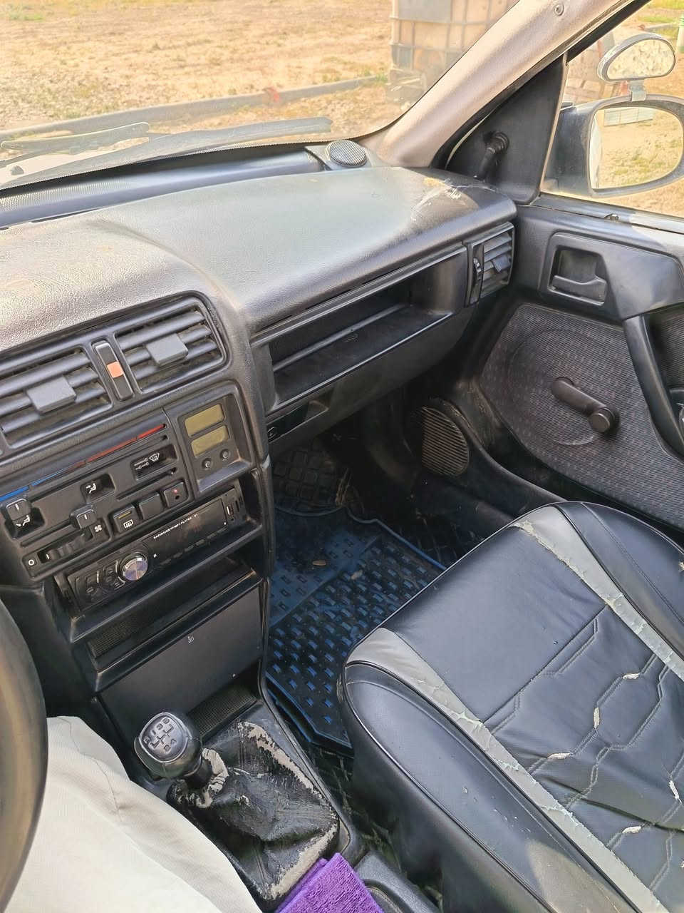 فكترا موديل 1995 رقم نينوى  مسطرة حجم 20  هزة جديدة حيل نضيفة محرك كير طخم كلو جديد كهربائيات كلها شغالة سنوية باسمي كابون ماستر  شرط التحويل وضع شركة شرط لا صبغ لا تصليح لا دعم
سعرها 55 عنوان موصل ناحية زمار  
***********    ***********
فكترا موديل 1995 رقم نينوى  مسطرة حجم 20  هزة جديدة حيل نضيفة محرك كير طخم كلو جديد كهربائيات كلها شغالة سنوية باسمي كابون ماستر  شرط التحويل وضع شركة شرط لا صبغ لا تصليح لا دعم
