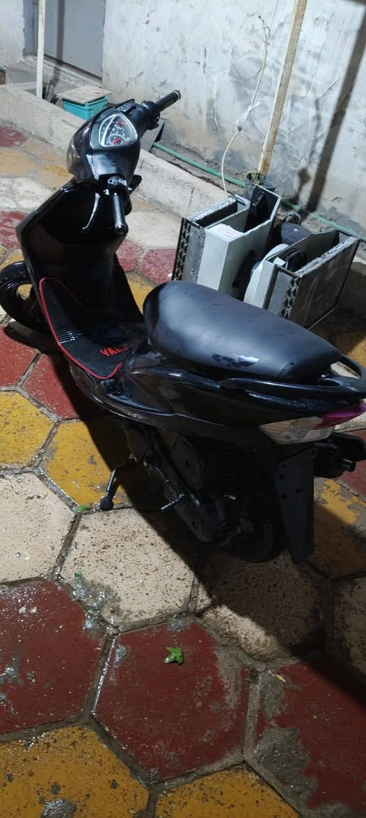 دراجه ماكس عدله دراجه مفتوحه مره واحده وكفرات بلاد ومصبوغه جماليه دراجه نظيفه وما بيه نقص كامله مكمله سعره 600وبيه مجال بصيط لشراي بقيه المعلومات مراسله خاص على هذا الرقم*********** مكلف بنشر اي سؤال تصال ع رقم
