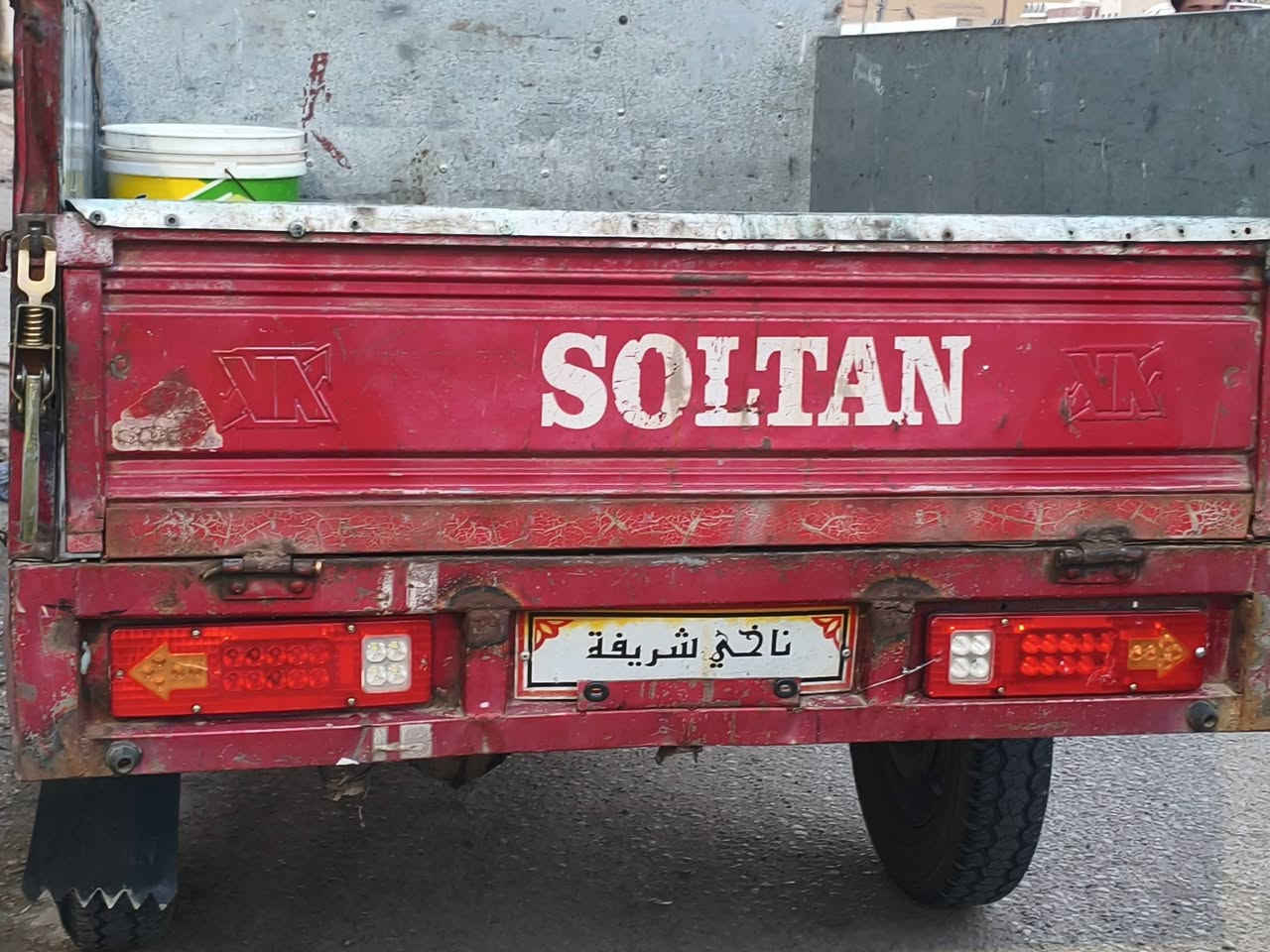 ستوته مكفوله كفاله عامه موديل 16
العنوان ميسان حي الحسين القديم 
السعر 2 مليون وميه وبيه مجال بسيط
***********
