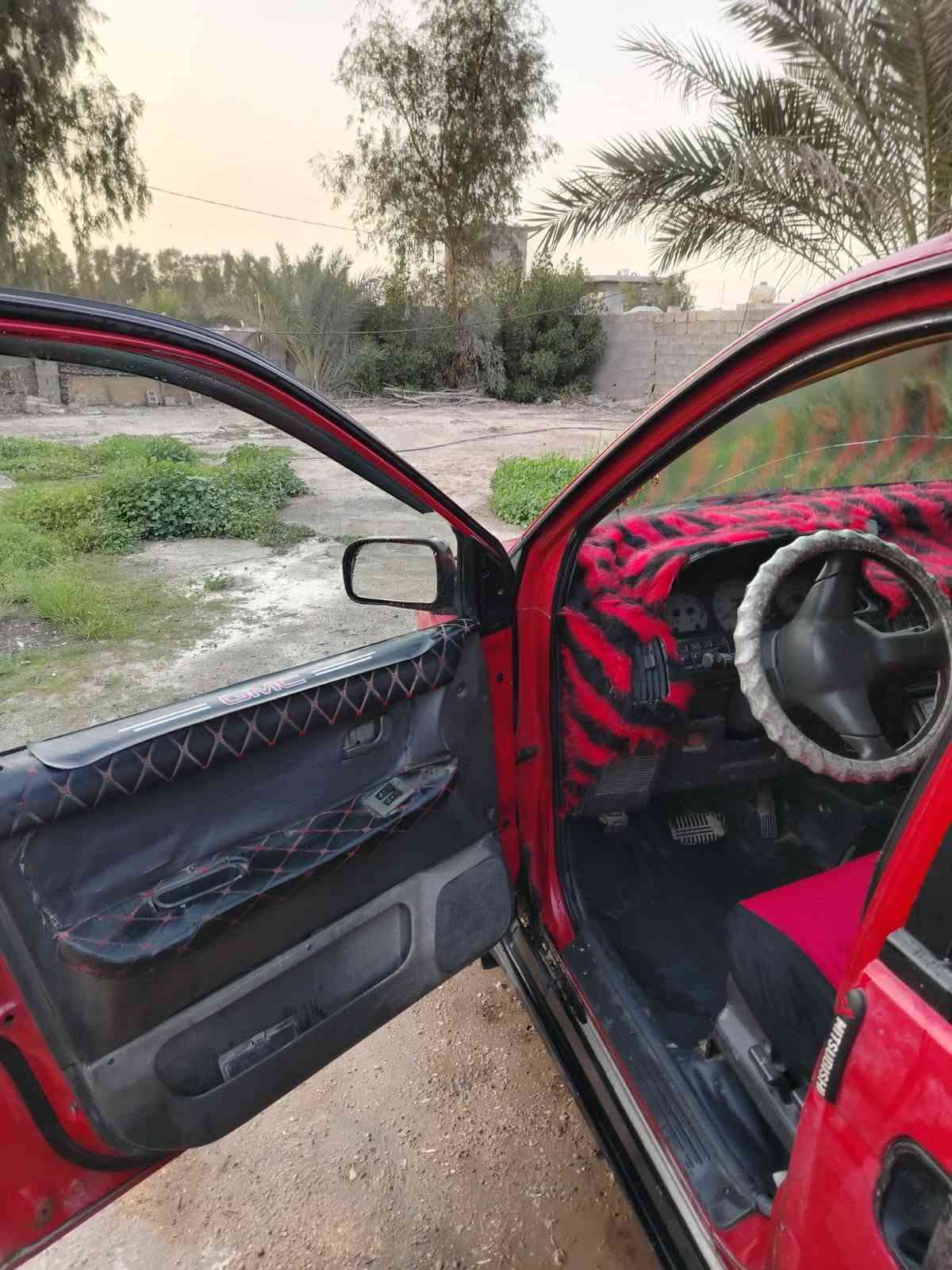مراوس او بيعة
رقم بغداد نكليزي  بسمي تحويل ثاني يوم مكاني بغداد حي البتول قريب فلكة حي 
مكينهة البلادية مالتهة 1600 كهربايات كلهة شغالة كير وتماتيك سيارة خير من الله 
 رقم الواساب ***********
رقمي الثاني ***********
