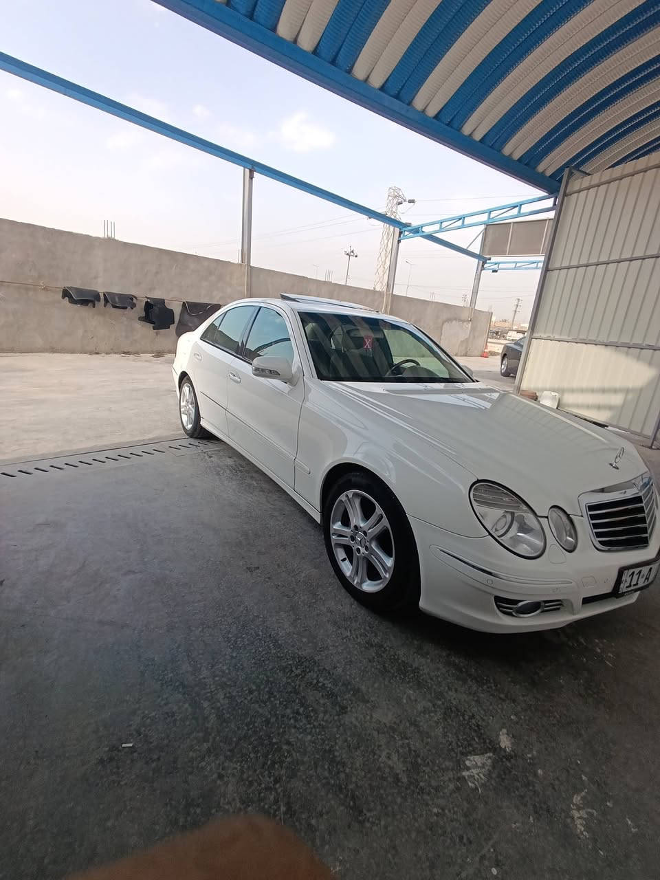 السلام عليكمE320 W211 موديل 2003   بغداد بأسمي  مكفوله بدون اي حادث اوضربه قطرة خياس مابيها
فول مواصفات مايحتاج اذكر مواصفاتها

گير مكينه حداديه كفاله 

بيها بخ جاملغات خلفيه وقطع تبديل شركة 

تبريد ثلج إدامة منظومة التبريد بالكامل

إدامة منظومة البانزين عبوه وفيت بم وفلتر 

بيها نواقص بسيطه 

شريط ستيرن 

گلوب السكن جهة السائق 

فطر بدمة ماء الماسحات

تصفير فلنجات 

السعر 115 وبيها مجال للطيبين مكان السياره بابل ***********

