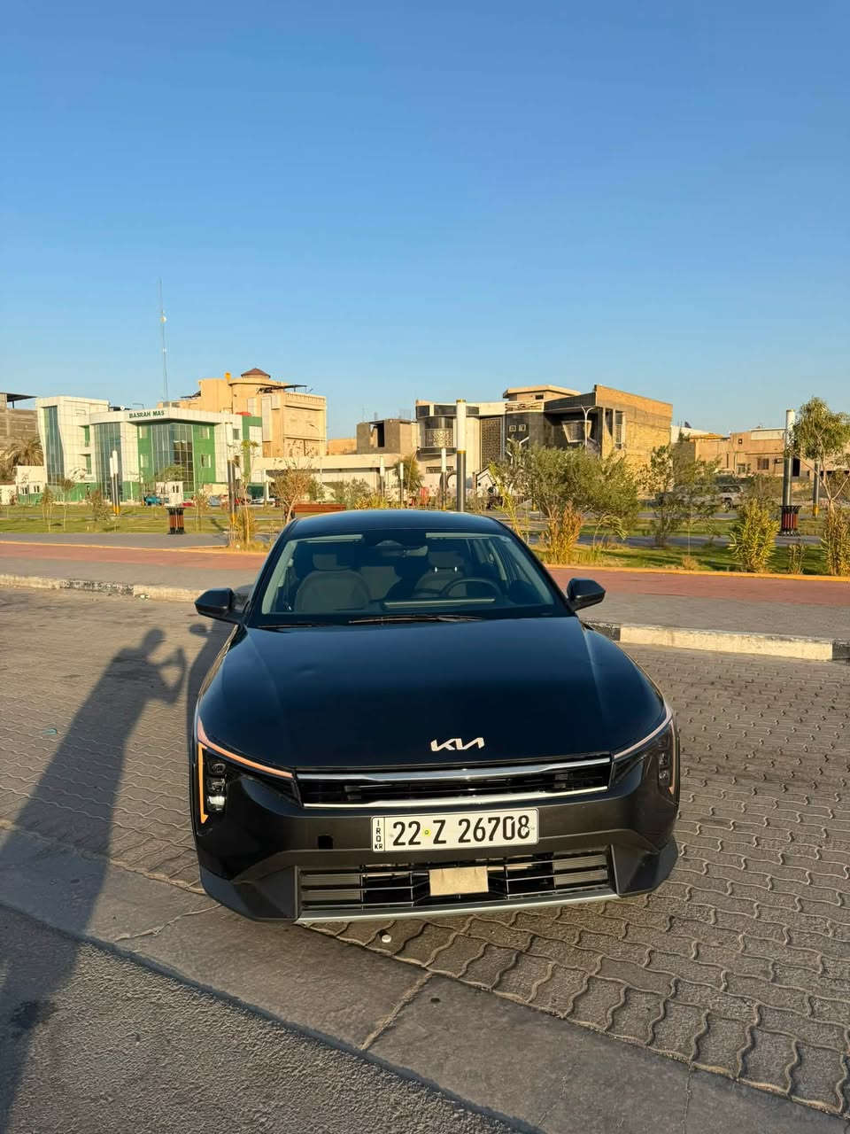 (زيرو كيا k4 وأرد امريكي مديل 2025 )
(رقم أربيل دولي تسجيل جديد )
حادث بنيد نفسه مصبوغ نصه+ تبديل جاملغ ايمن ) 
(بدون شاصي بدون دواخل  ) 
    (كير ومكينة بوضع شركة ) 
      (مكينة 2.000 دوش ماشية 11 فقط زيرو )
سيارة جاهزة من كلشي 
بصمة  / هندبريك دكمة  / لايت LED  / تشغيل من بصمة / شاشة كبيرة متصلة ديجتال   / اوتو هولد / LED امامي وخلفي / قيادة ذاتية / كامرة دوارة / رادار تعديل مسار / اوتو بريك / مود درايف / تحكم ستيرن / كروس سرعة /مانع انزلاق / بلوتوث / اواكس / USB /موصفاتها هواي ومعروفة 
العنوان  البصرة الابله 
السعر 162 وبيها مجال 
رقمي ***********
