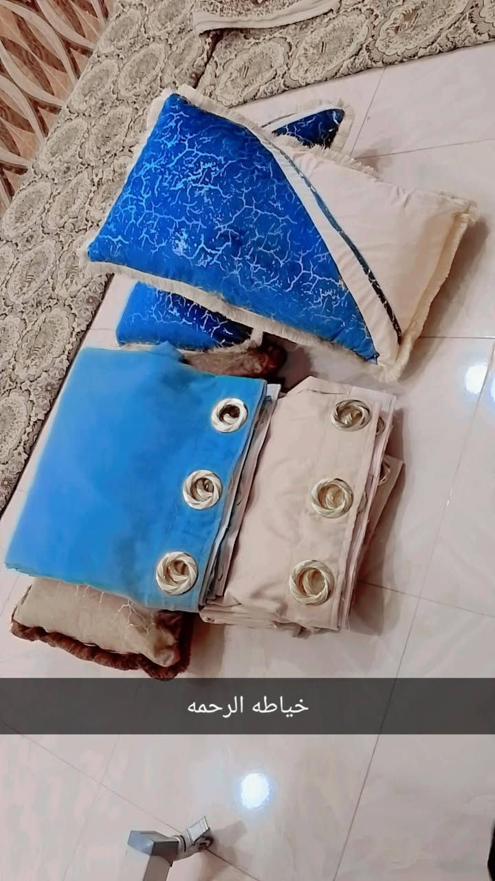 خياطه الرحمه *********** التواصل على الرقم

نص مكتوب في الصور:
- خياطه الرحمه