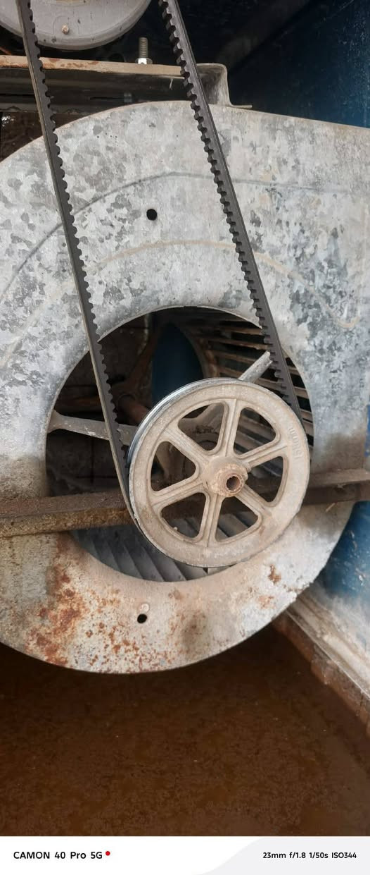 مبرده العام ماخذهه جديده ماطورهه سرعتين شغاله جاهزه السعر 100 اتصل ***********

