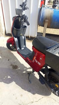 ار ٩ • نضيفه • بطاريات ممتازة