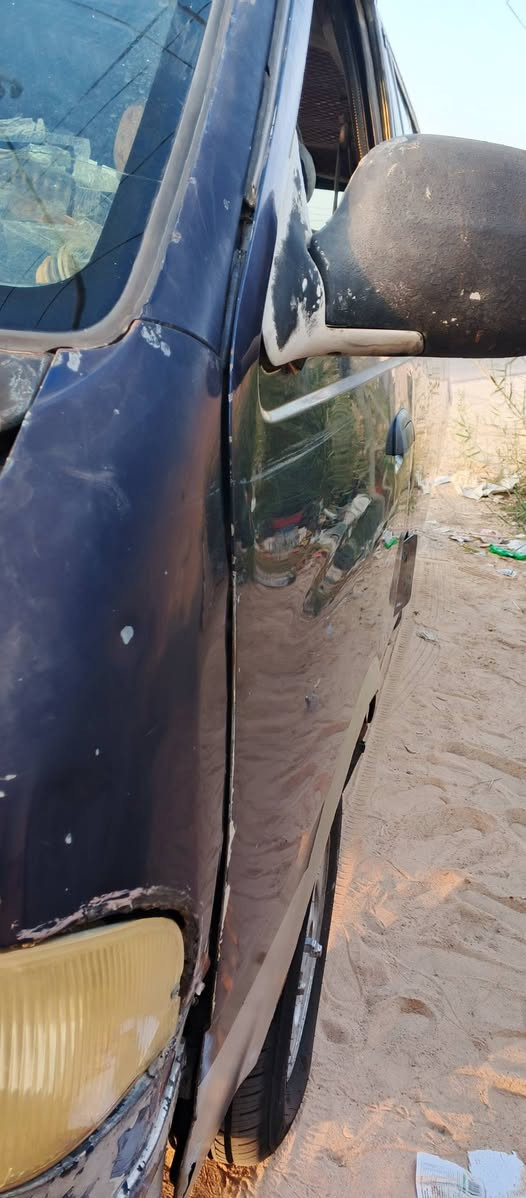 سلام عليكم بريجوه 96 حلوه وجاهزه ناعمه السياره رقم الماني المالك حله ماندله ابيع كوم حديد سنويه اصليه مالته محرك وكير اكسن تخم تاير جديد شرط نص نكره تشتغل لا صرف لا دخان حلوه غرفه تمام كشنات مال كاسب يعيش بيها سعر 25 بيها مجال حك الجيه مكاني نجف مشخاب اتصل ودلل ***********
