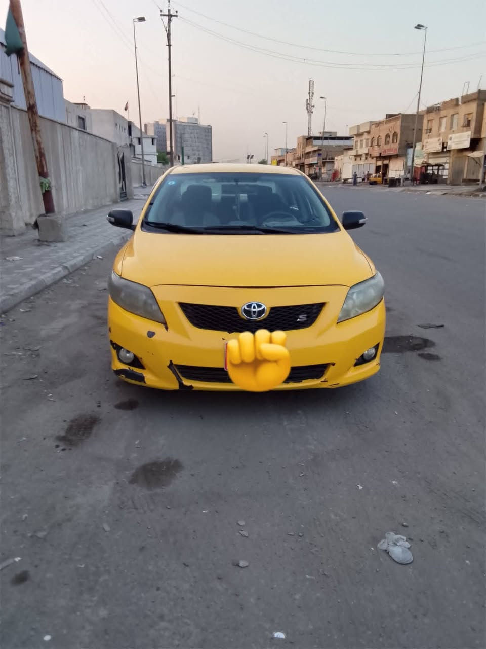السلام عليكم كورلا موديل 10 رقم بغداد باسمي رقم انكليزي هزه جديدة 
كيرجديد شادله محرك نظيف 
أمريكي الحادث باب السائق ونصف الدوسة فقط بدون دواخل 
 مكان  السياره الأعظمية 
السعر 92 بيها مجال 
***********
