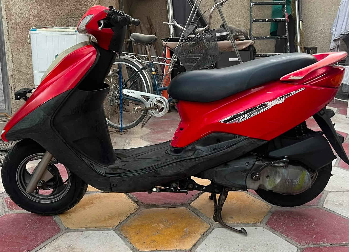سلام عليكم بريز رمبه مكينه ناعمه خرسه دبلات امامي خلفي جدد مبدلهن دراجه خير من الله وهاي نضافه كدامكم سعر 750بيها مجال حك جيه مكاني بغداد كاظميه ***********

