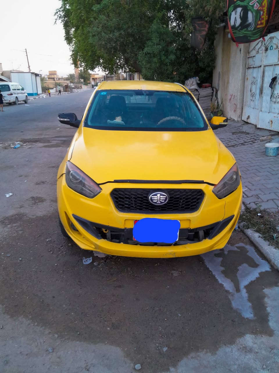 سلام عليكم فاو اولي مديل 2015
مكينة و كير كورلا و رقم بغداد انكليزي بأسمي سنوية لل30 مصفرة هيئة و غرامات و خط وبحث مكان السيارة بغداد الحسينية 
***********
سعر 37 و بيها مجال
