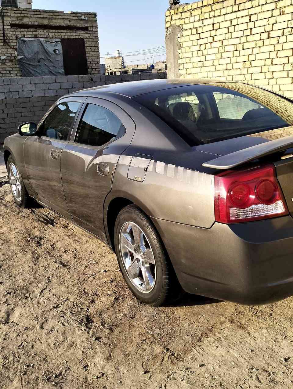 السلام عليكم جارجر 2009   للبيع بسمي تحويل ثاني يوم سياره جاهزه ما مشتغله علئ خط تخم تاير تبريد كله شغال مكان السياره بالناصريه مركز السعر 90 او بيه مجال حك للاستفسار ***********
