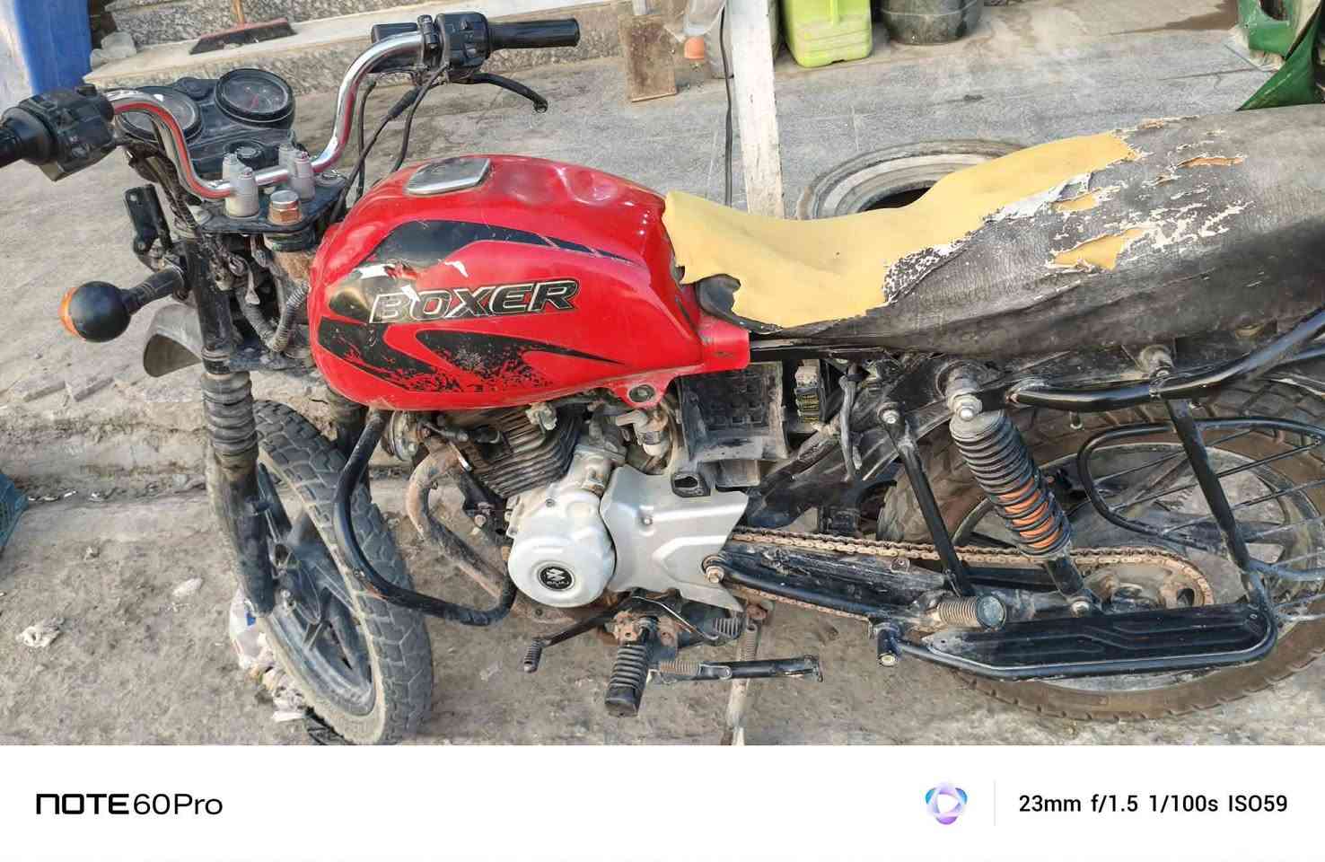 سلام عليكم
دراجه بوكسر للبيع رقم وسنويه وهاي صوره كدامك
للأستفسار اتصل ع رقم ***********
