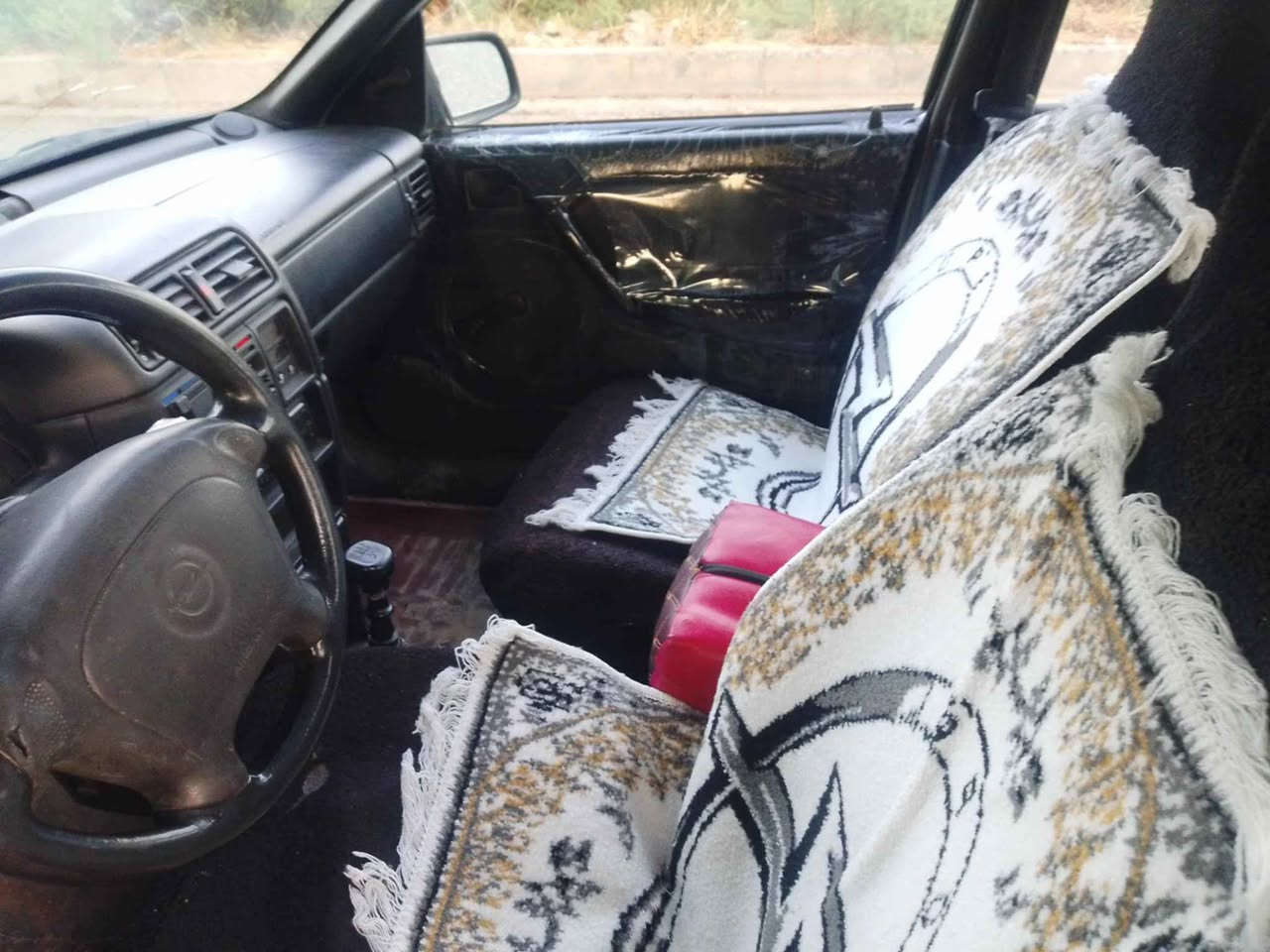 ڤکترا مۆدێل1995مەکینە18 بێ لێدراو عام بۆ جوانی دەبل اڕباگ نرخی23 $  سەیارەکە بە اولیات دەفرۆشم تلفون*********** هەولێر أربيل, العراق
